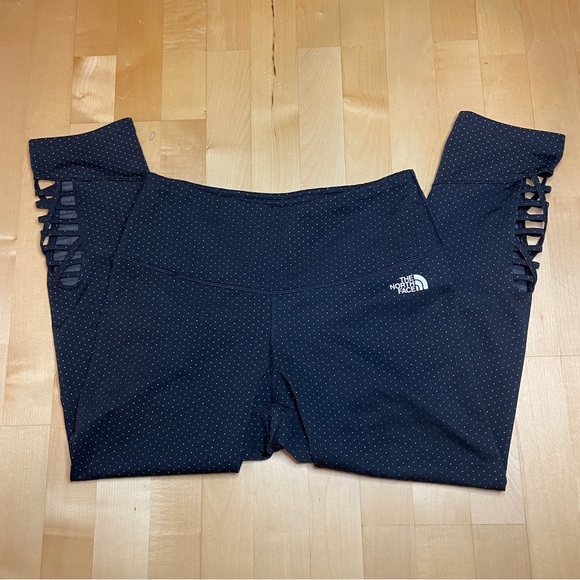 The North Face Motivation Strappy Leggings - Size Large - Picture 4 of 16
